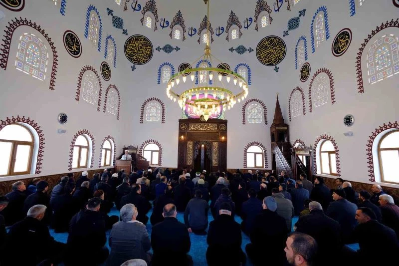 Sadullah Efendi Kıble Cami ibadete açıldı
