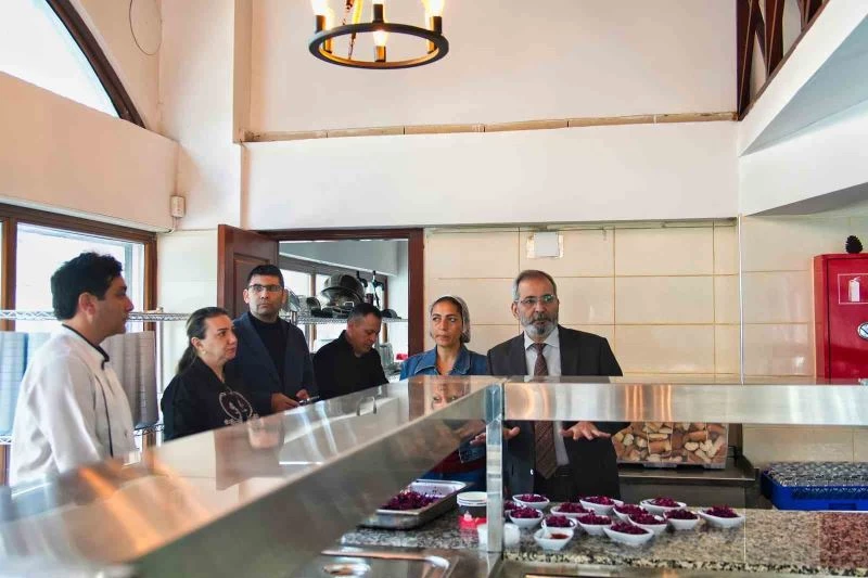 Tarsus Belediyesi ’Halk Restoranı’ yeniliyor
