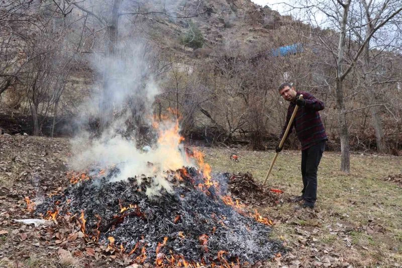 Omanağzı’nda bahçelerde ilkbahar temizliği
