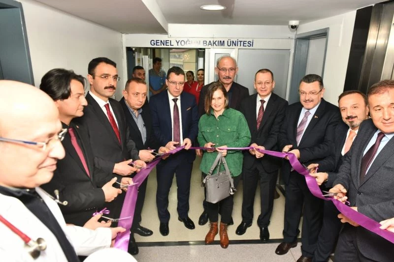 Trabzon bürokrasisi yoğun bakım ünitesi açılışında bir araya geldi
