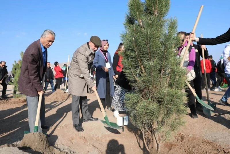 Çevre dostu Kocasinan, yeşil hamle ile geleceğe nefes oluyor
