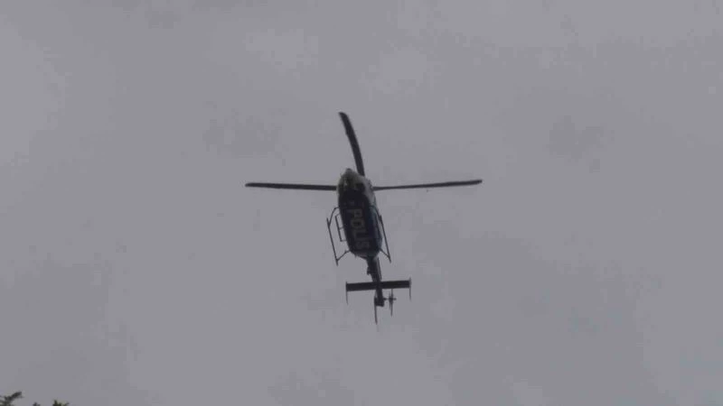 Kadıköy’de helikopter destekli ’Türkiye Güven Huzur’ uygulaması
