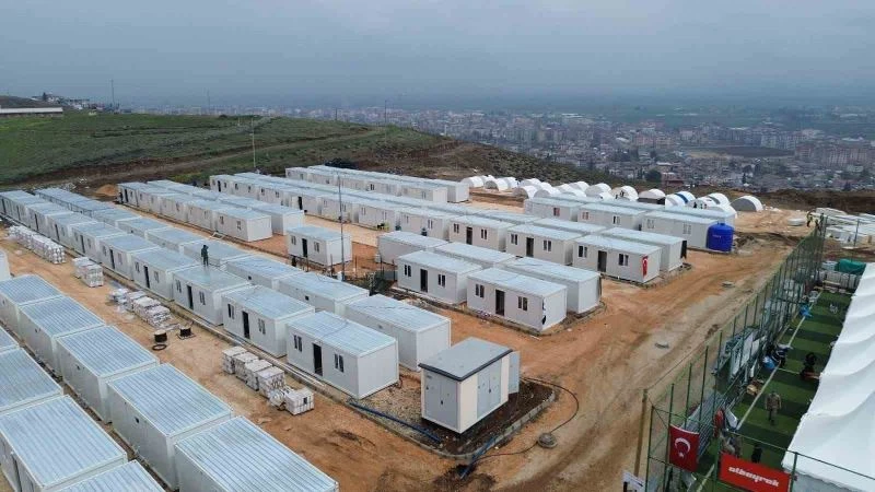 Kırıkhan ve Nurdağı’ndaki depremzedeler konteynerlara yerleştiriliyor
