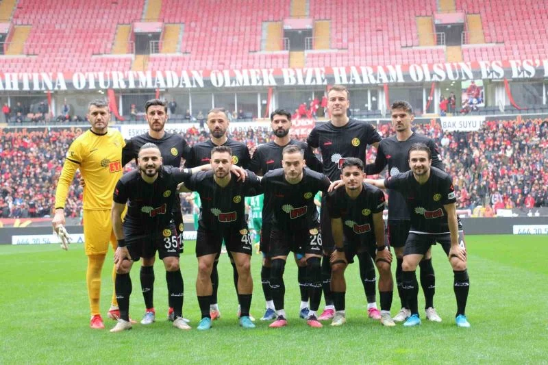 Eskişehirspor ile Karşıyaka 24. randevuda
