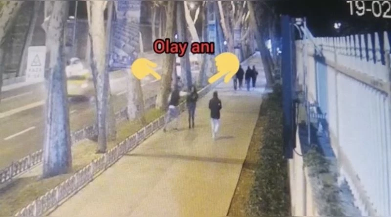 (Özel) İstanbul’da kiralık araçla kadına kapkaç kamerada
