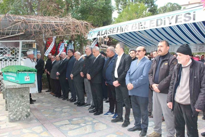 Avukat Doğan’a adliye önünde son veda
