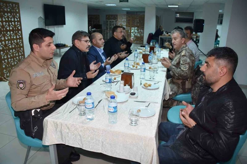 Emniyet Genel Müdürü Aktaş ilk iftarını Malatya’da teşkilat mensuplarıyla açtı
