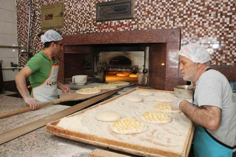 Bu şehirde Ramazan pidesine zam yok: 330 gram pide 5 TL
