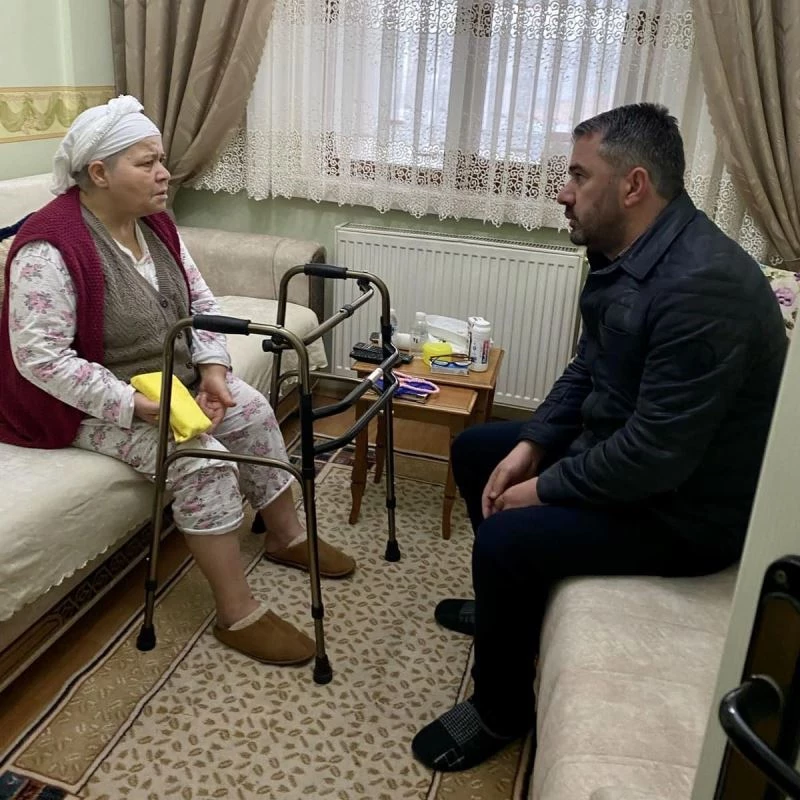 Başkan Çetin’den Ramazan ayında hastalara moral ziyareti
