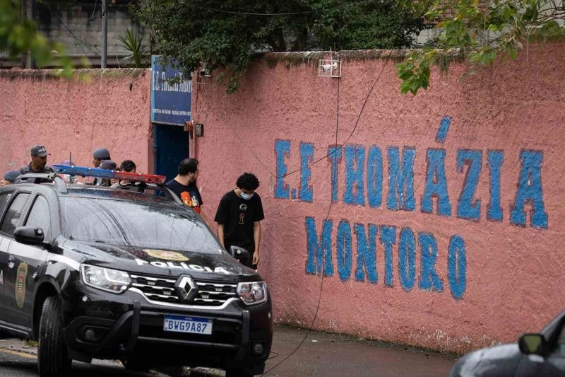 Meksika’da öğrenci öğretmenini öldürdü
