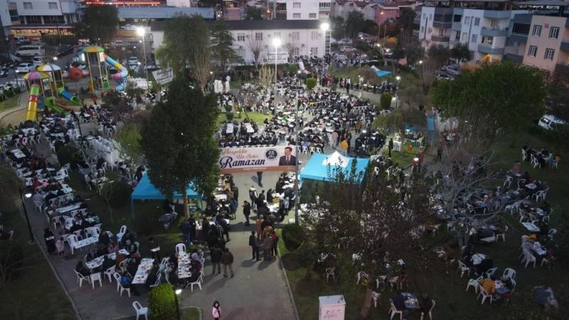 Nazilli Belediyesi iftar yemeklerine Yeşil Mahalle’de devam etti
