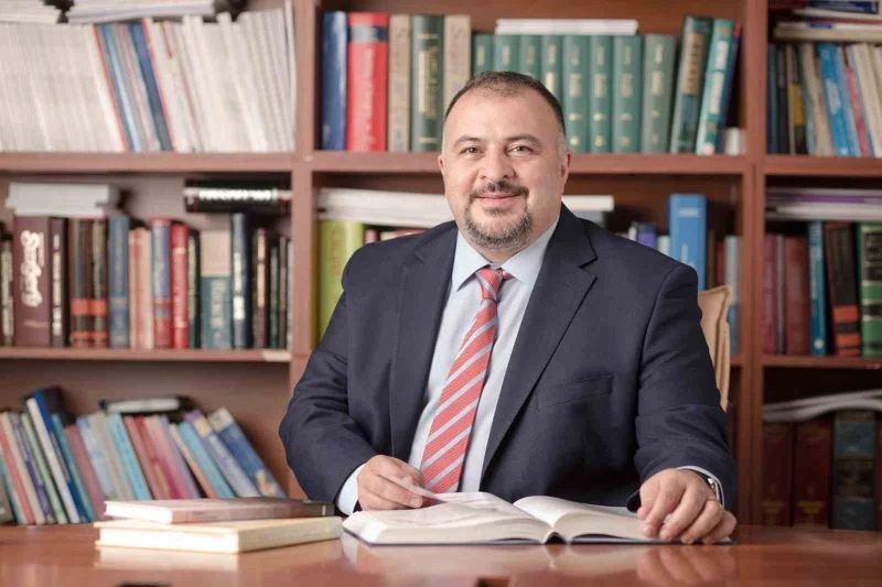 Prof. Dr. Akyol: 