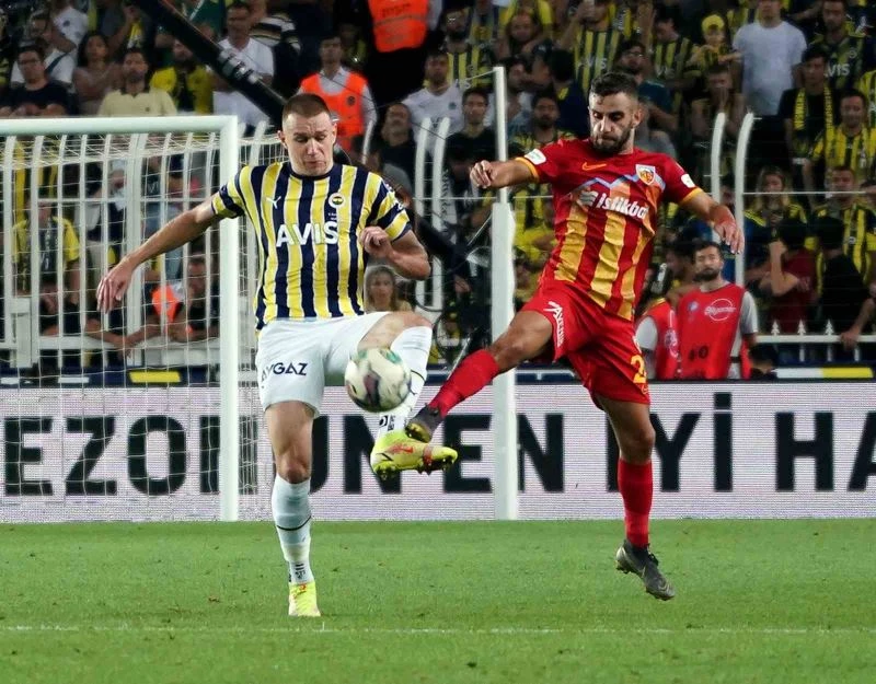 Fenerbahçe, Kayserispor deplasmanında

