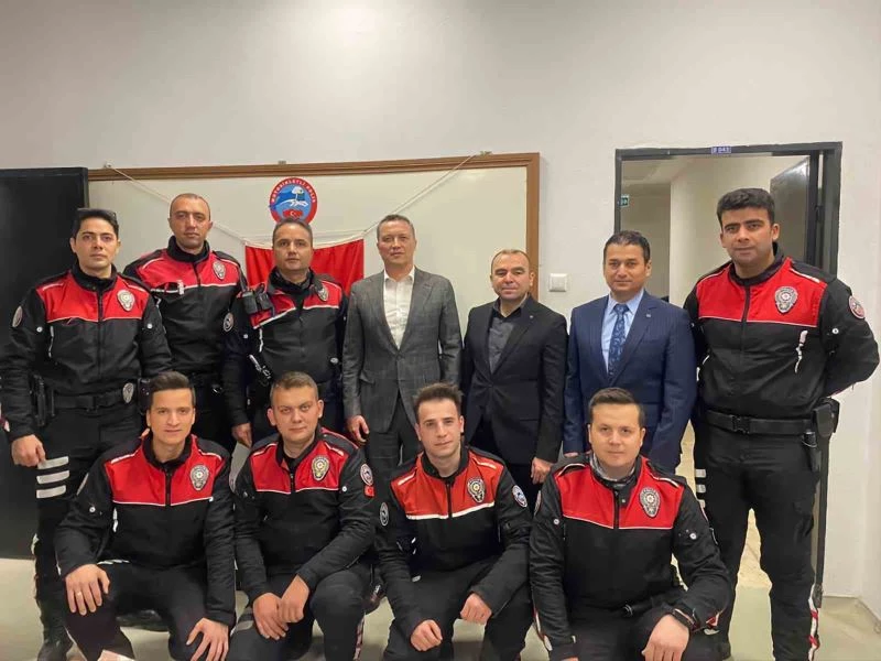 Kütahya’da Yunus Timleri 2,5 yılda 200 ruhsatsız tabanca ele geçirdi
