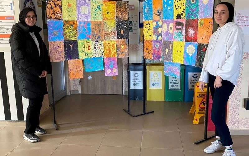 Hisarcık 15 Temmuz Şehitleri Anadolu Lisesi’nde ebru sanatı etkinliği
