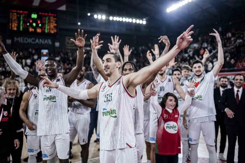 Pınar Karşıyaka, Tofaş’a konuk oluyor
