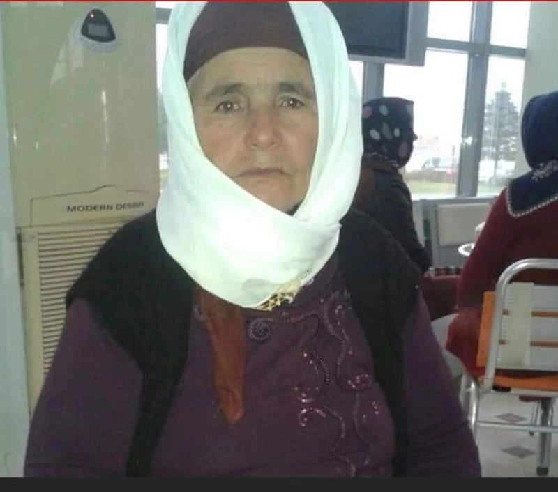 Bir anda ortadan kaybolan 78 yaşındaki kadın her yerde aranıyor
