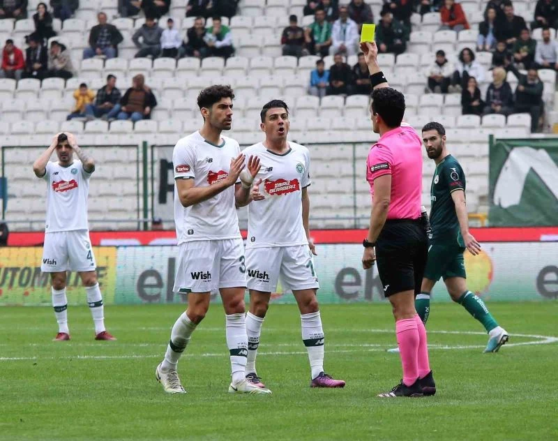 Spor Toto Süper Lig: Konyaspor: 0 - Giresunspor: 0 (İlk yarı)
