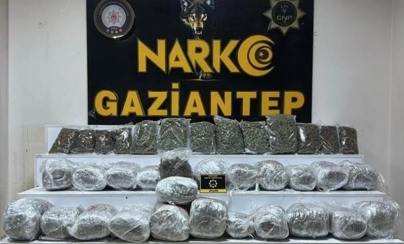 Gaziantep’te 28 kilo 400 gram skunk ele geçirildi
