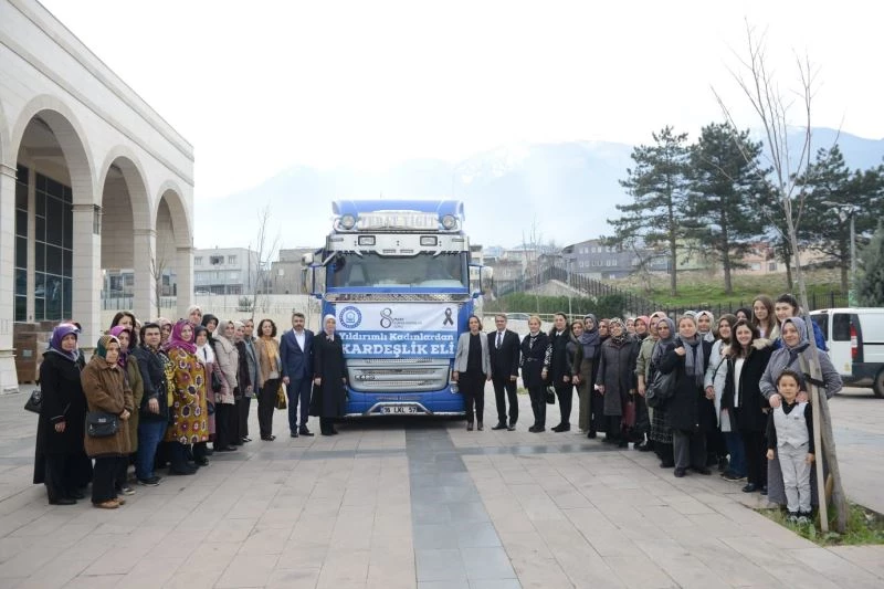 Yıldırımlı kadınlardan depremzedeler için dayanışma
