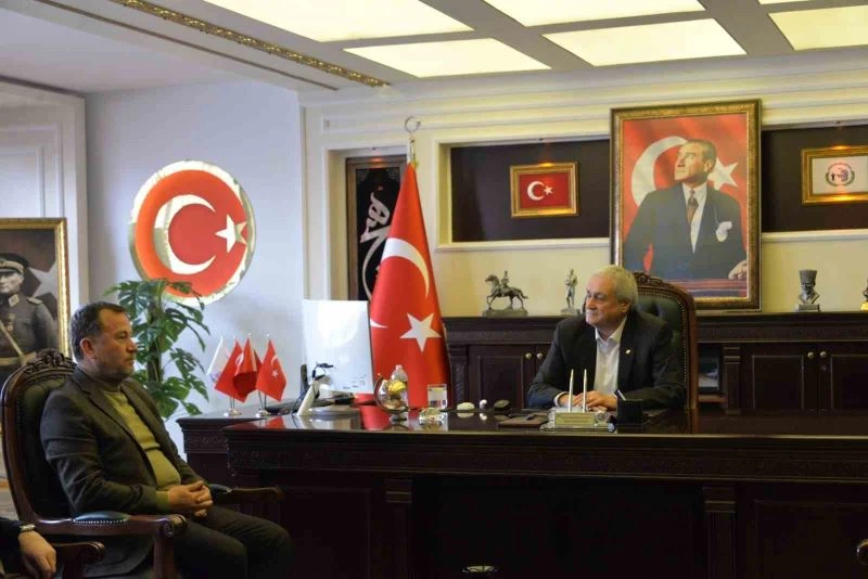 Karkamış Belediye Başkanı Doğan, Başkan Bakkalcıoğlu ile bir araya geldi
