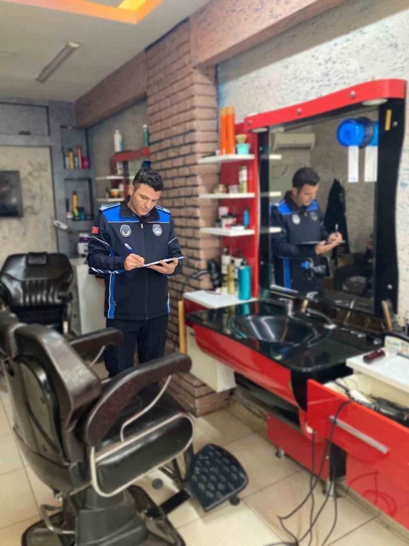 İnegöl’de berberlere denetim
