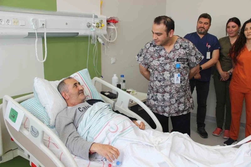 Manisa Şehir Hastanesinde ilk kapalı bypass ameliyatı yapıldı
