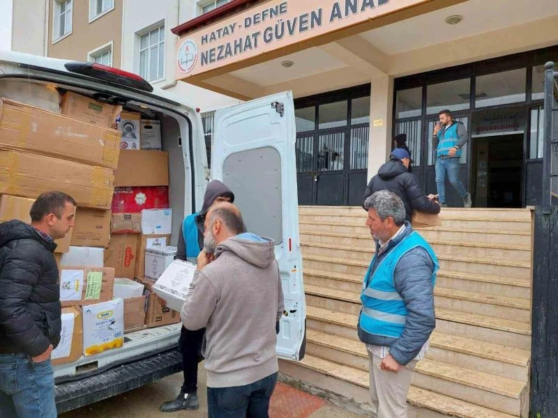Zonguldak’tan Hatay’a 410 adet ramazan kolisi desteği
