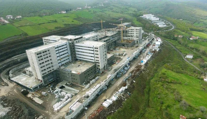 Samsun Şehir Hastanesi’nin kaba inşaatı yüzde 96’ya ulaştı
