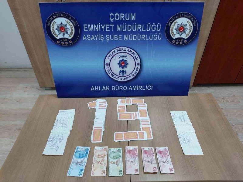 Dernek binasına kumar baskını yapıldı
