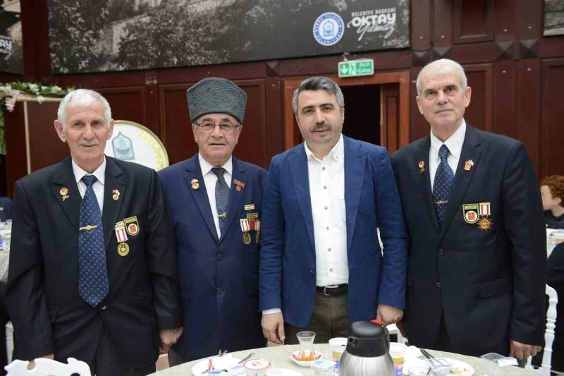 Başkan Yılmaz şehit aileleri ve gazilerle iftarda buluştu
