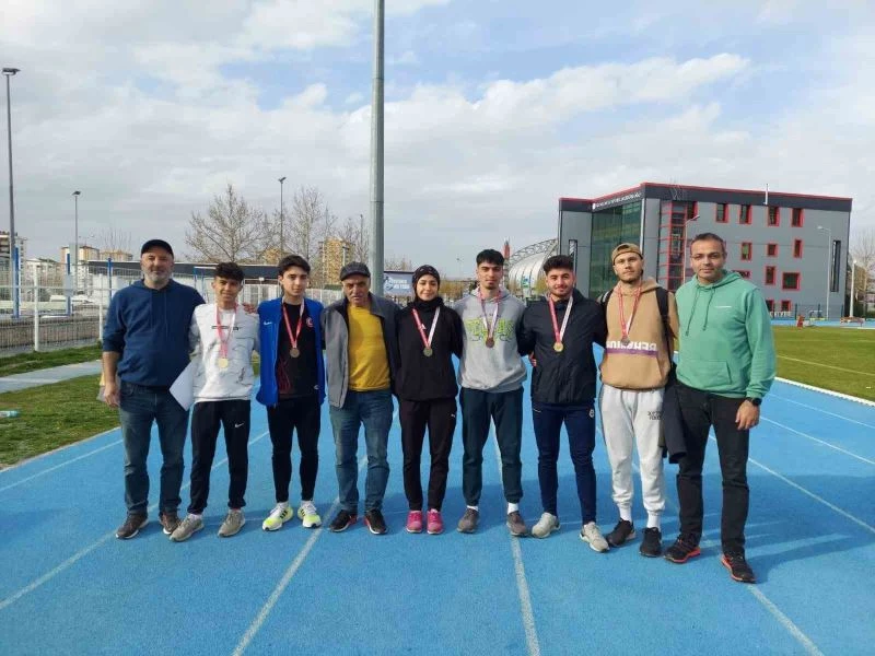 Sivaslı atletler Türkiye finaline kaldı
