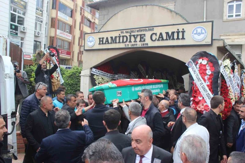 MHP Salihli İlçe Başkanı Mehmet Akın son yolculuğuna uğurlandı
