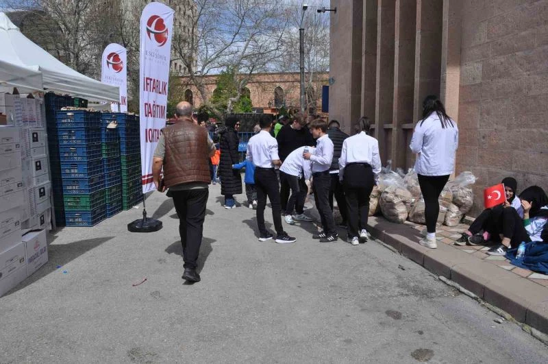 Hazırlıklar tamamlandı, Erdoğan bekleniyor
