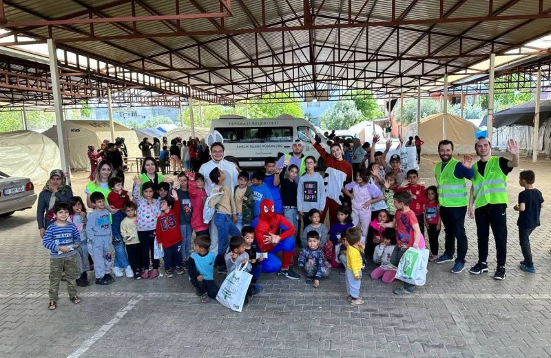 Deprem bölgesindeki çocuklar için 