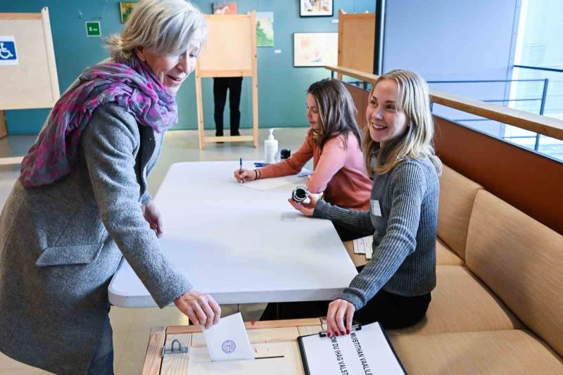 Finlandiya’da genel seçim için oy verme işlemi başladı
