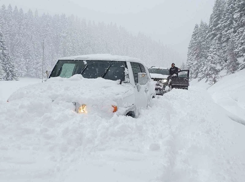 Off-road tutkunlarından kar safarisi
