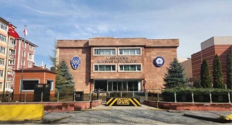 Kastamonu’da aranan şahıs polis ekiplerinden kaçamadı
