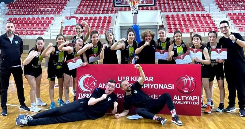 Ecogreen Merkezefendi’nin kızları Türkiye Şampiyonası biletini kaptı
