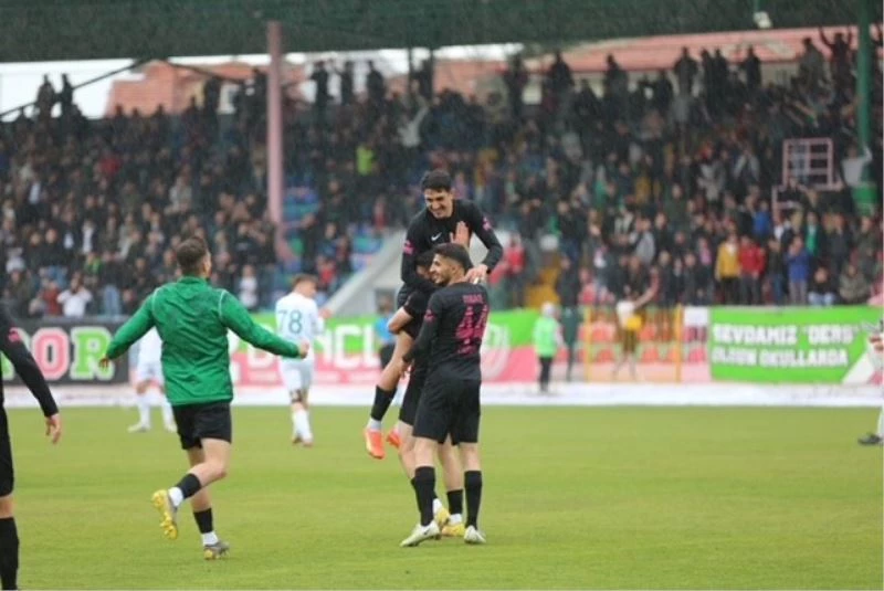 TFF 2. Lig: Isparta 32 Spor: 2 - Bursaspor: 2
