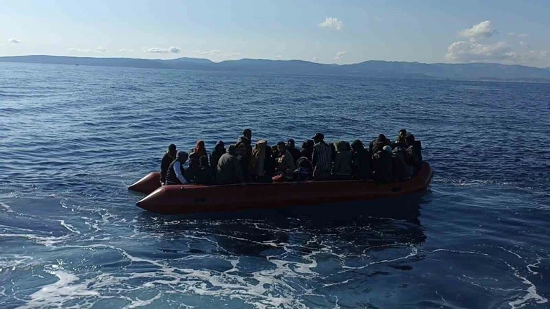 Yunanistan’ın ölüme ittiği 62 göçmen kurtarıldı
