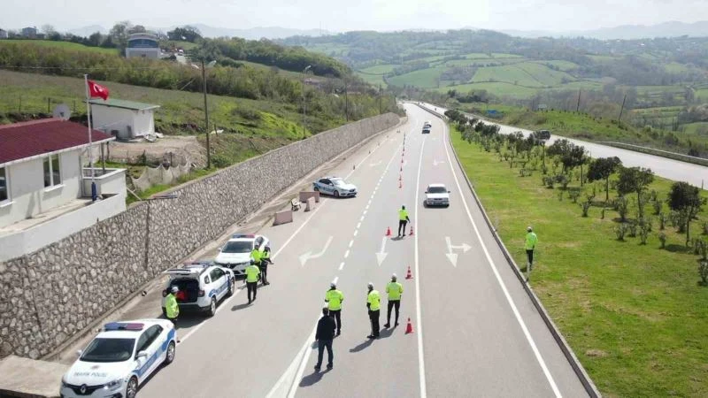 Sinop’a bayramda 47 bin araç geldi
