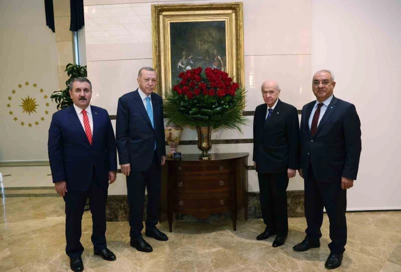 Cumhurbaşkanı Erdoğan, Bahçeli, Destici ve Aksakal’ı kabul etti
