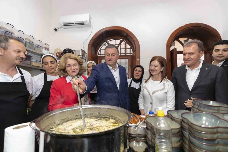 Depremde yıkılan Hatay Gastronomi Evi, Mersin’de açıldı
