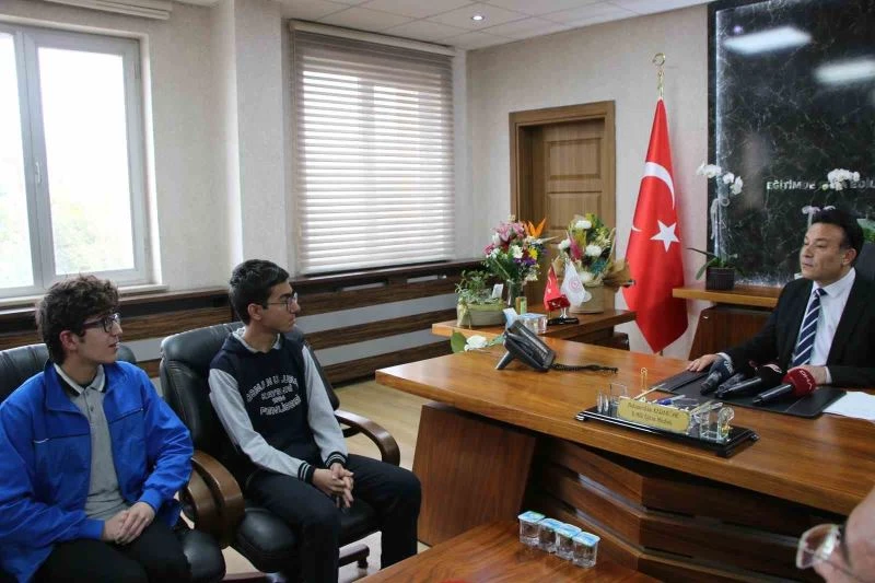 Kayserili öğrenci Milli Savunma Bakanlığı Üniversitesi Sınavlarında Türkiye Birincisi Oldu
