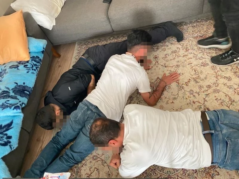 İzmir’de oto yıkamacıdaki cinayete 6 tutuklama
