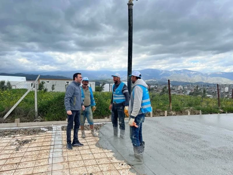 Başiskele Belediyesi Hatay’da gönüllere dokunuyor
