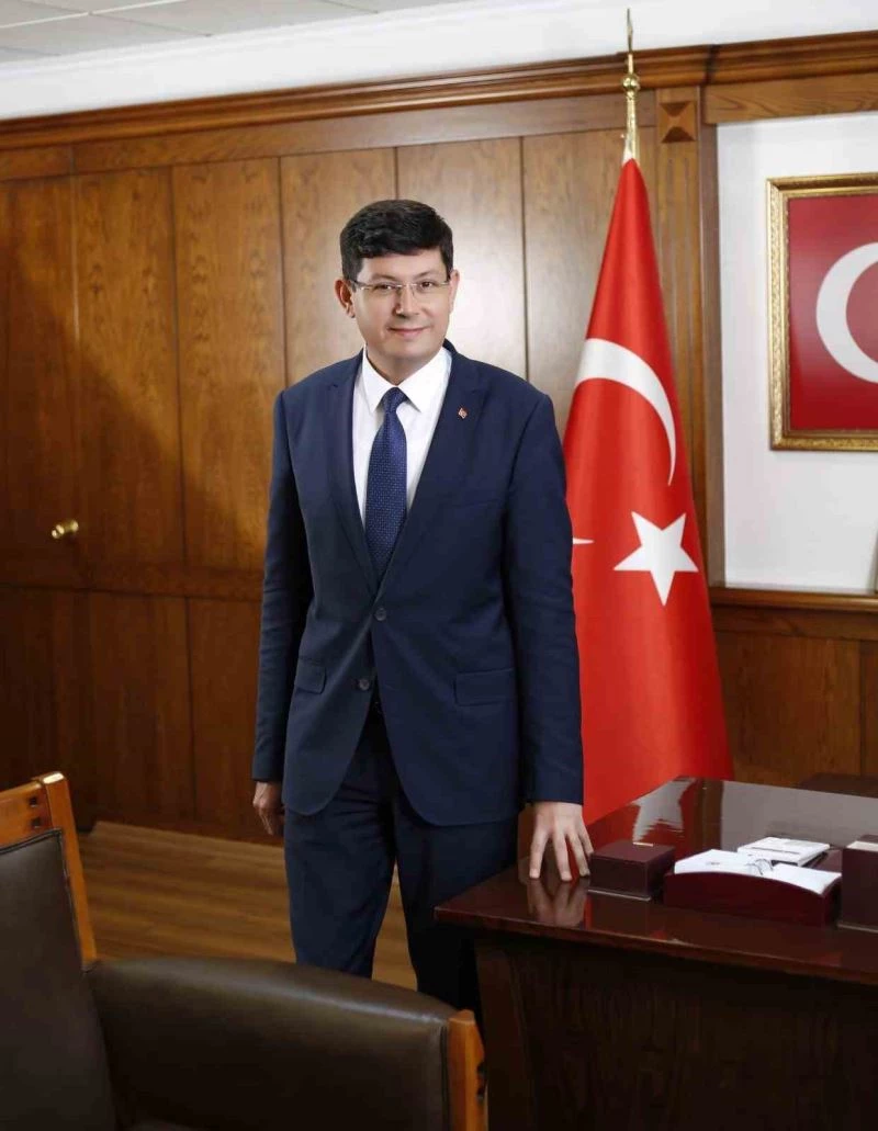 Başkan Özcan Başbuğ Türkeş’i andı
