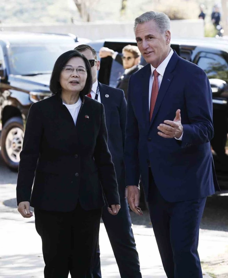Tayvan lideri Ing-wen, ABD Temsilciler Meclisi Başkanı McCarthy ile görüştü
