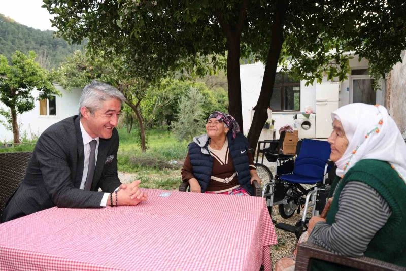 Marmaris Belediyesi engelli vatandaşa el uzattı
